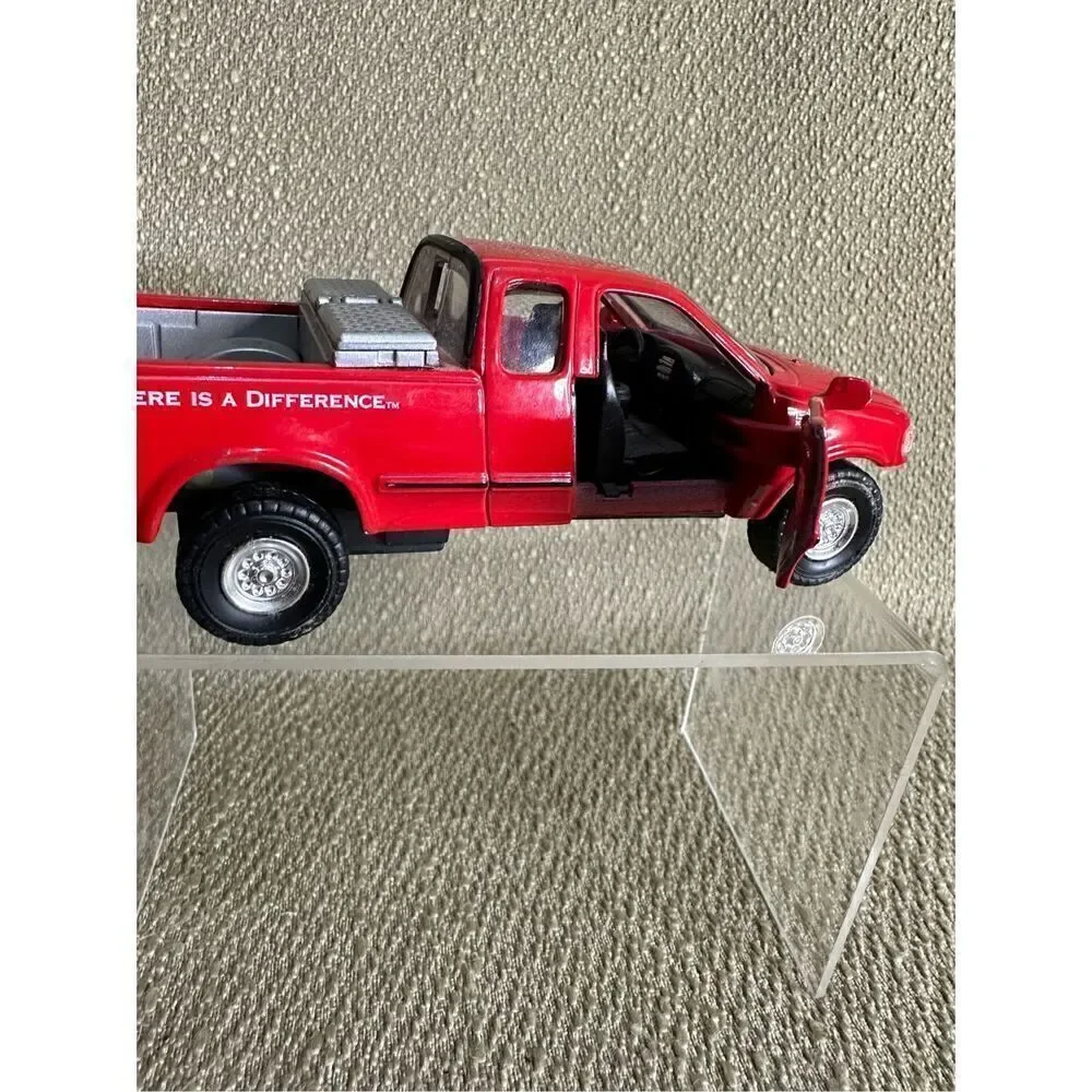 Snap On Ford F-150 Pick Up with Custom Load Die Cast 1:38 Red